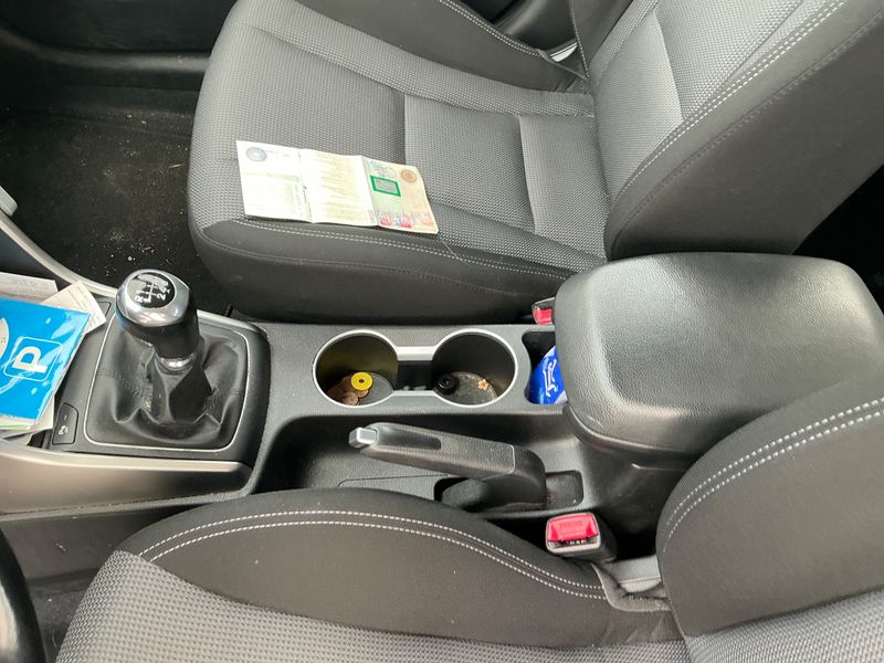 Hyundai i30 1.6 CRDi Style Blue 2016 – снимка 36