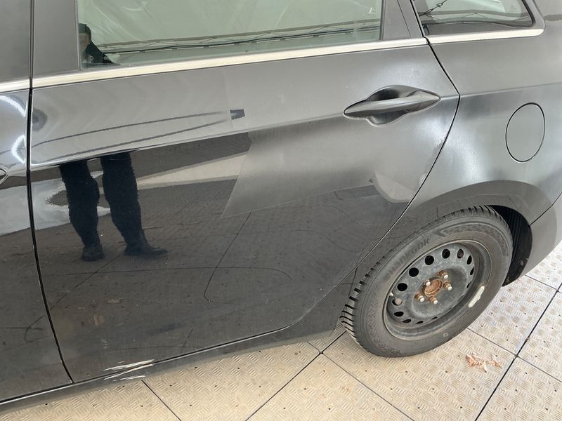 Hyundai i30 1.6 CRDi Style Blue 2016 – снимка 31