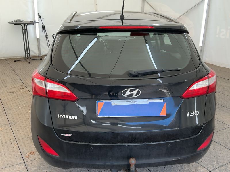 Hyundai i30 1.6 CRDi Style Blue 2016 – снимка 7