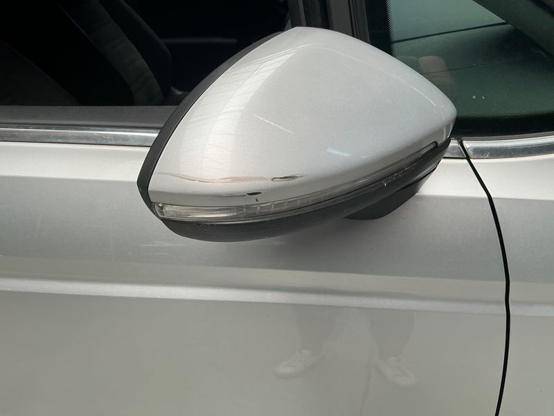 Volkswagen Touran 1.2 TSI Carat BlueMotion Tech 2017 – снимка 24