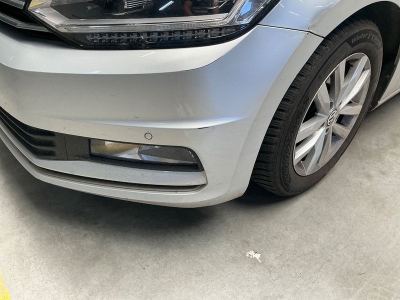 Volkswagen Touran 1.2 TSI Carat BlueMotion Tech 2017 – снимка 37