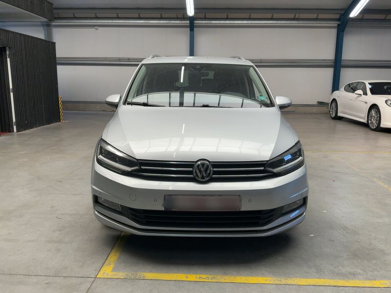 Volkswagen Touran 1.2 TSI Carat BlueMotion Tech 2017 – снимка 14