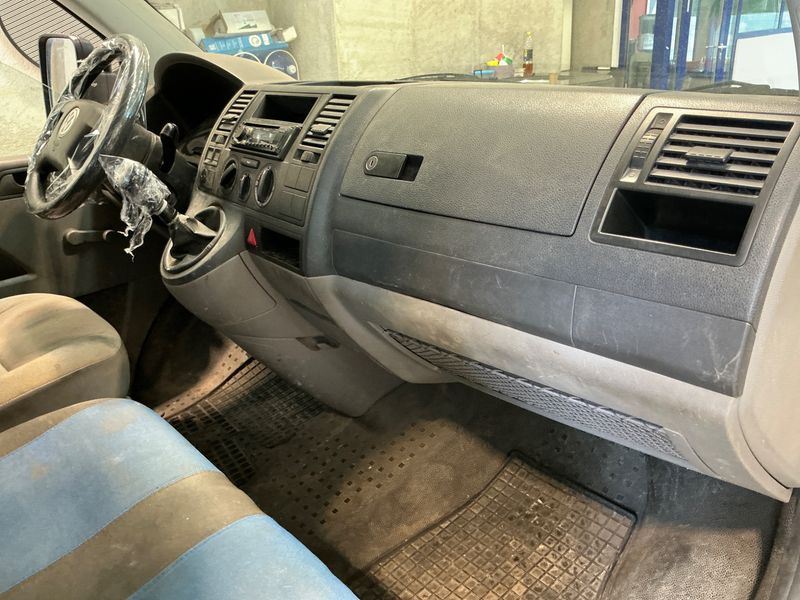 Volkswagen T5 Transporter 2.5 TDI Pritsche Doppelkabine 4Motion 2007 – снимка 36