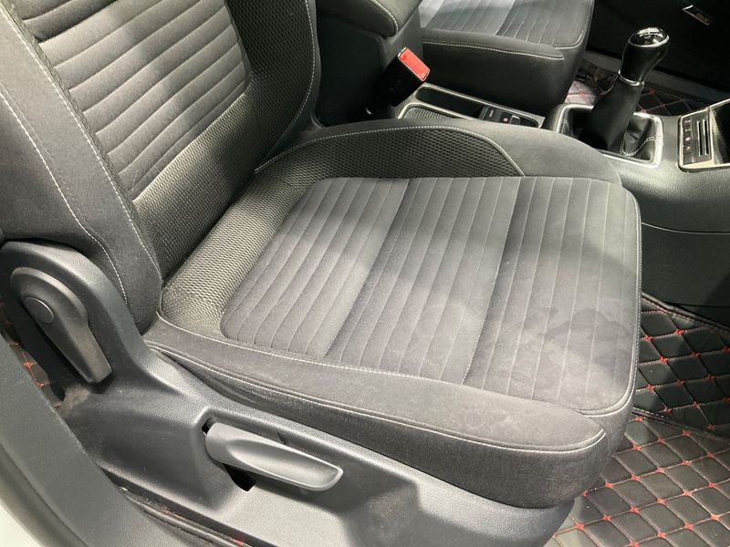 Volkswagen Tiguan 2.0 TDI Cup Sport & Style 4Motion BlueMotion Tech 2014 – снимка 33