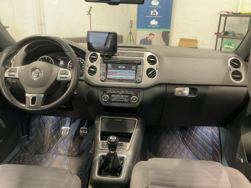 Volkswagen Tiguan 2.0 TDI Cup Sport & Style 4Motion BlueMotion Tech 2014 – снимка 17