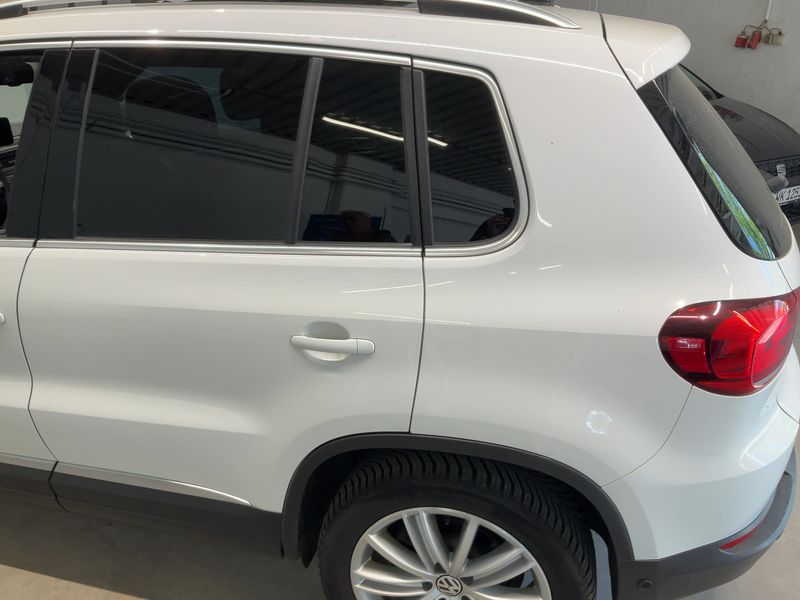 Volkswagen Tiguan 2.0 TDI Cup Sport & Style 4Motion BlueMotion Tech 2014 – снимка 6