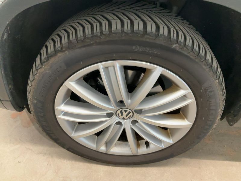 Volkswagen Tiguan 2.0 TDI Cup Sport & Style 4Motion BlueMotion Tech 2014 – снимка 3