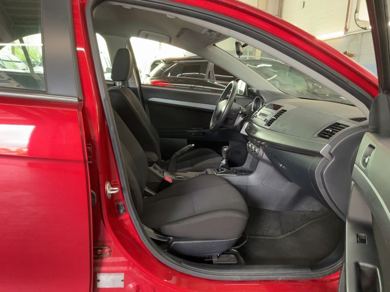 Mitsubishi Lancer 1.6 ClearTec XTRA 2011 – снимка 17