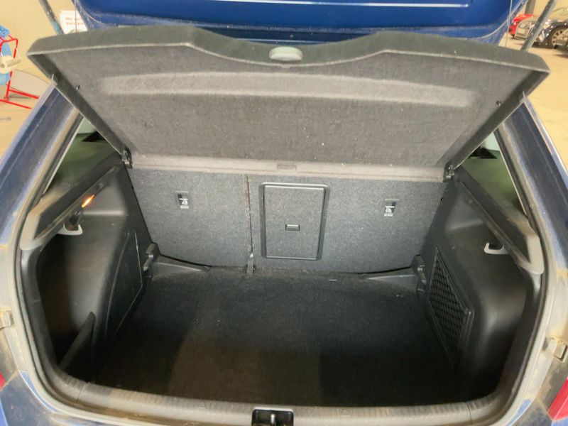 Skoda Rapid Spaceback 1.4 TDI Joy 2017 – снимка 15