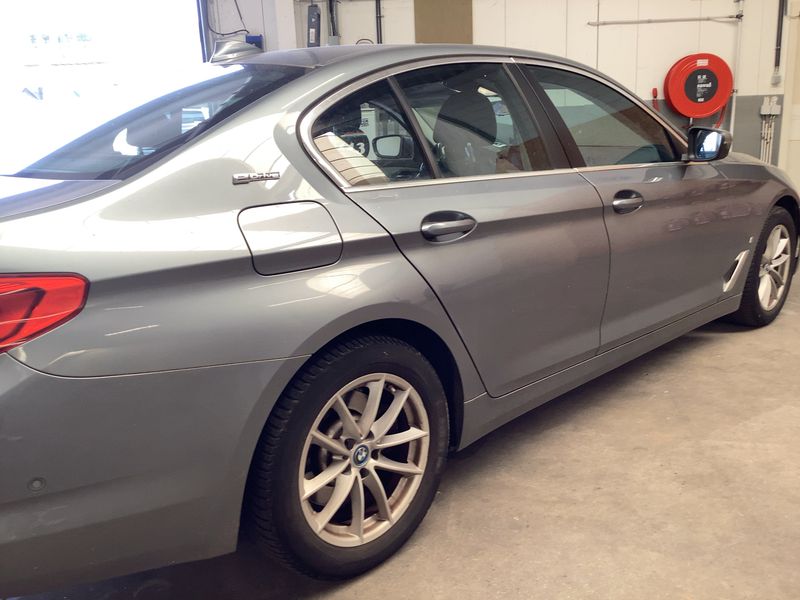BMW 5er 530e 2019 – снимка 10
