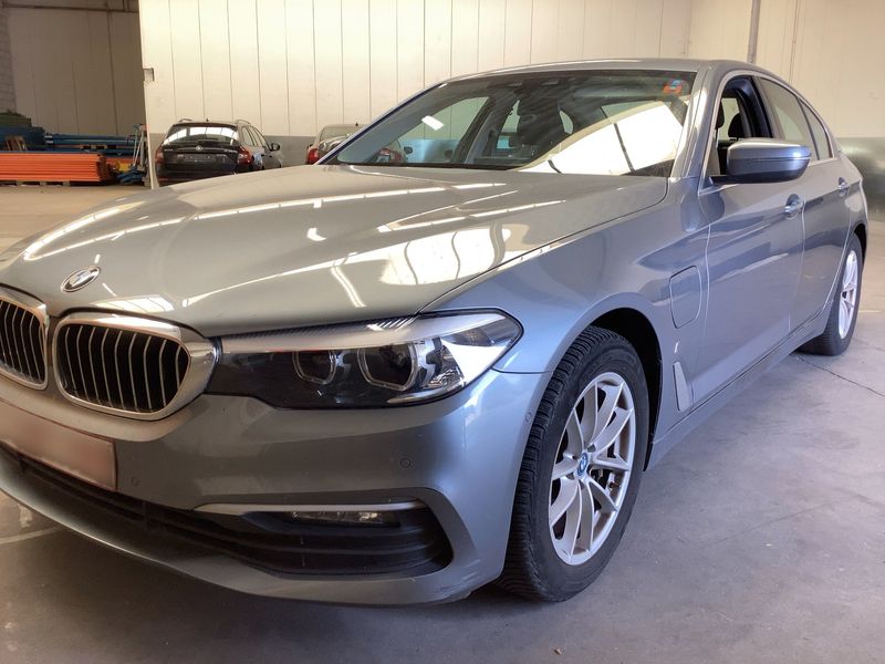 BMW 5er 530e 2019 – снимка 2