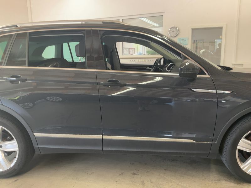 Volkswagen Tiguan 2.0 TDI Elegance 4Motion 2023 – снимка 10