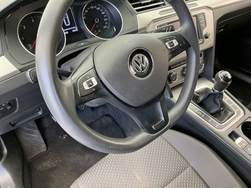 Volkswagen Passat 1.6 TDI Trendline BlueMotion Tech 2016 – снимка 23