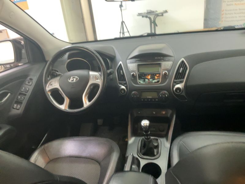 Hyundai ix35 1.7 CRDi Style 2WD 2011 – снимка 18