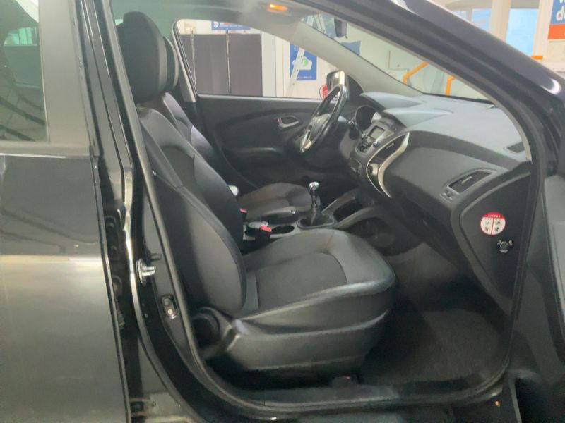 Hyundai ix35 1.7 CRDi Style 2WD 2011 – снимка 17