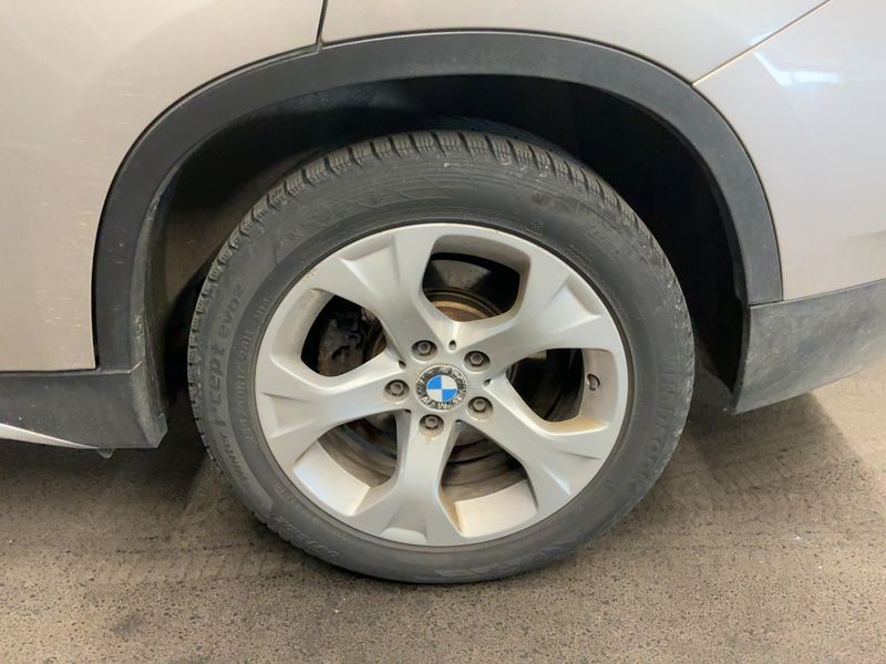 BMW X1 sDrive 18d 2011 – снимка 5