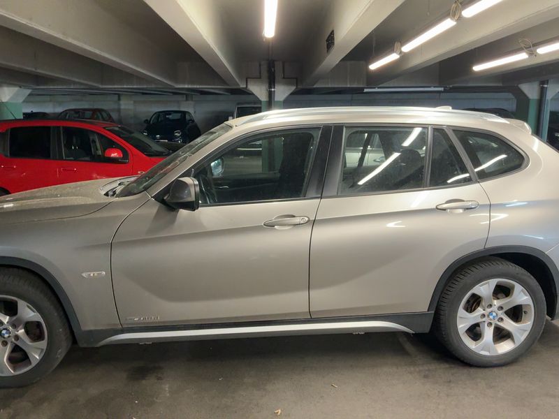 BMW X1 sDrive 18d 2011 – снимка 4