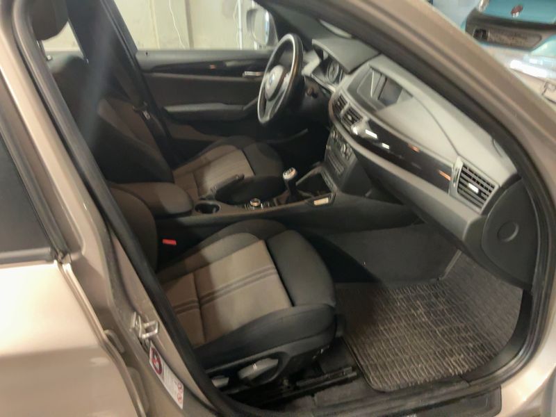 BMW X1 sDrive 18d 2011 – снимка 17
