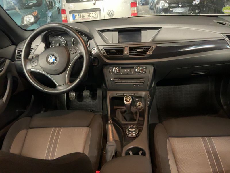 BMW X1 sDrive 18d 2011 – снимка 18
