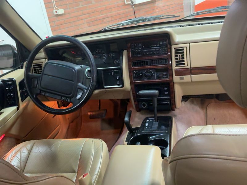 Jeep Grand Cherokee 5.2 V8 Ltd. 1994 – снимка 17
