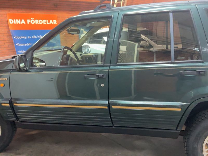 Jeep Grand Cherokee 5.2 V8 Ltd. 1994 – снимка 4