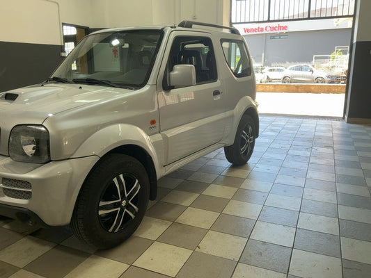 Suzuki Jimny 1.5 DDiS Club 2009 – снимка 2