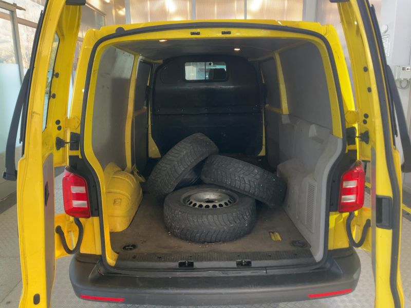 Volkswagen T6 Transporter 2.0 TDI Kasten lang 4Motion 2019 – снимка 16