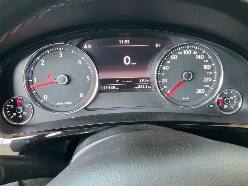 Volkswagen Touareg 3.0 V6 TDI Sport BlueMotion Tech 2017 – снимка 18