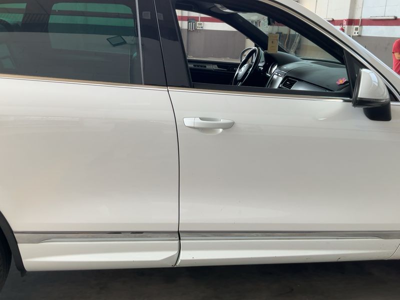Volkswagen Touareg 3.0 V6 TDI Sport BlueMotion Tech 2017 – снимка 10