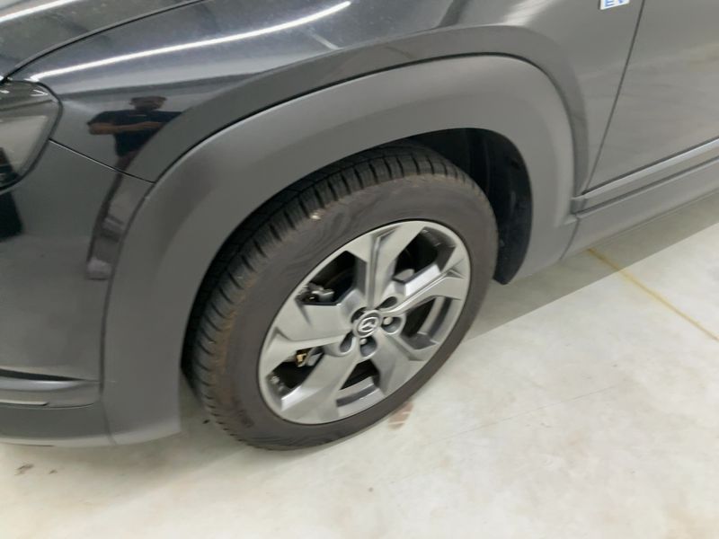 Mazda MX-30 e-Skyactiv 107 kW Advantage 2023 – снимка 3