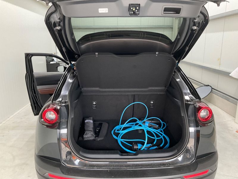 Mazda MX-30 e-Skyactiv 107 kW Advantage 2023 – снимка 15