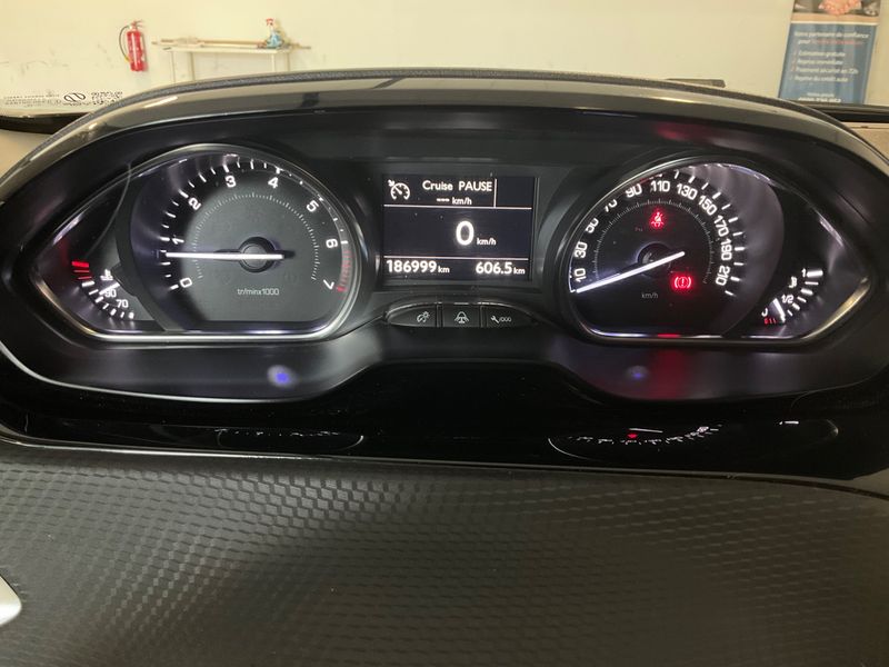 Peugeot 2008 1.6 Allure 2014 – снимка 4
