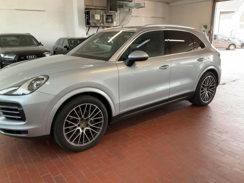 Porsche Cayenne 3.0 2020 – снимка 2