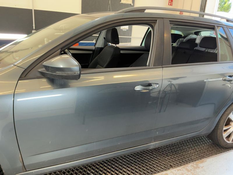 Skoda Octavia 2.0 TDI Drive 2017 – снимка 4