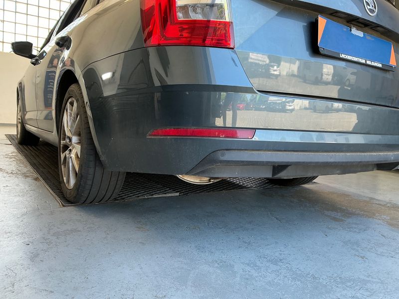 Skoda Octavia 2.0 TDI Drive 2017 – снимка 46