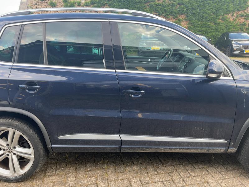 Volkswagen Tiguan 1.4 TSI Sport & Style BlueMotion Tech 2014 – снимка 10