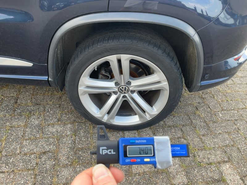 Volkswagen Tiguan 1.4 TSI Sport & Style BlueMotion Tech 2014 – снимка 5