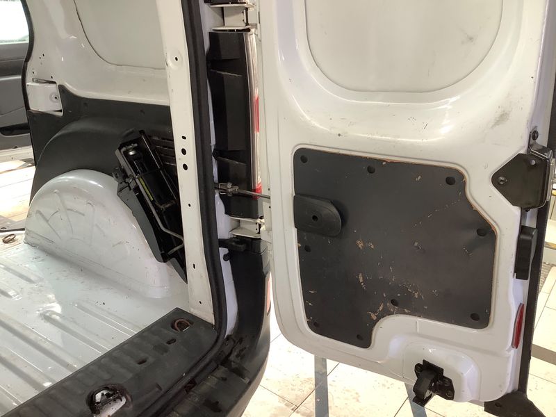 Renault Kangoo 1.5 dCi Rapid Extra 2016 – снимка 30