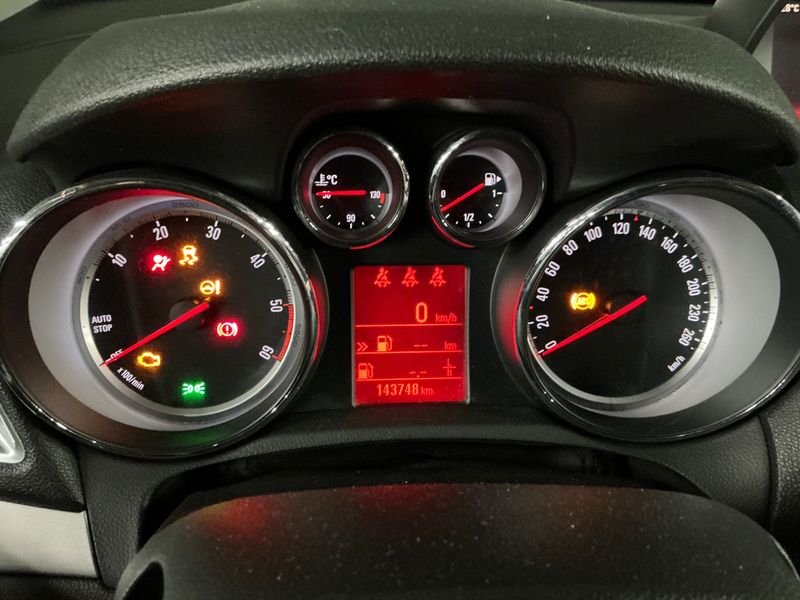 Opel Mokka 1.7 CDTI Selective 2015 – снимка 27