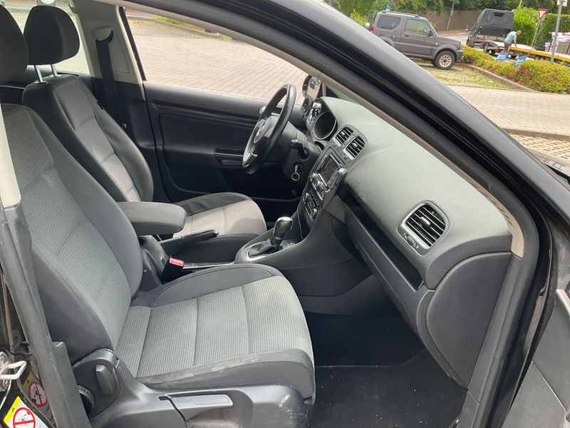 Volkswagen Golf VI 1.6 TDI Comfortline BlueMotion Tech 2012 – снимка 3