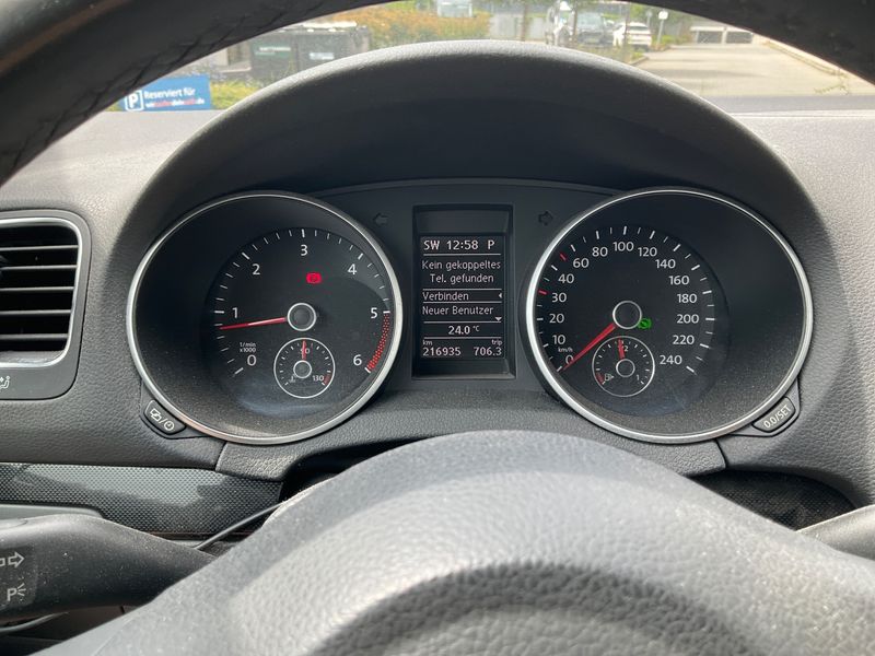 Volkswagen Golf VI 1.6 TDI Comfortline BlueMotion Tech 2012 – снимка 4