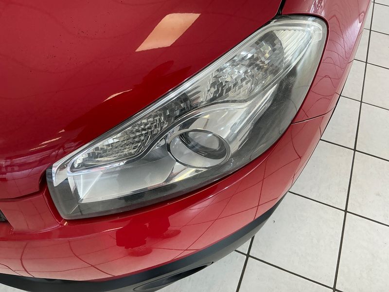 Nissan Qashqai 1.6 dCi Acenta 2013 – снимка 38