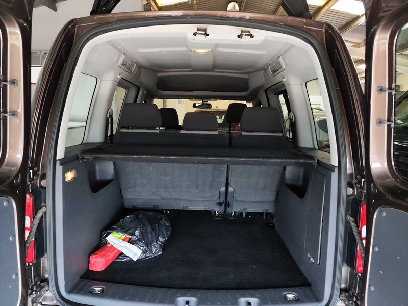 Volkswagen Caddy 1.6 TDI Trendline BlueMotion Tech. 2013 – снимка 9