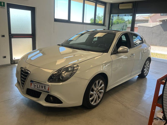 Alfa Romeo Giulietta 1.6 JTDM Distinctive 2010 – снимка 1
