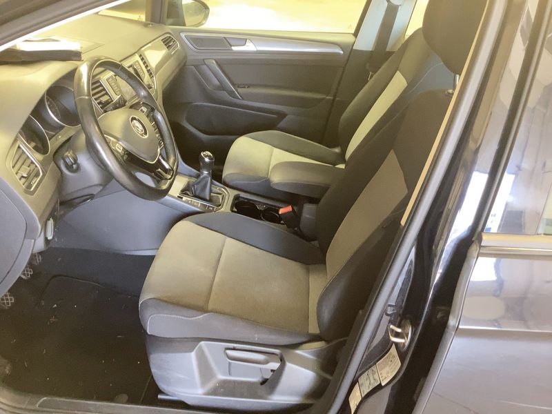 Volkswagen Golf VII Sportsvan 1.6 TDI 2015 – снимка 11