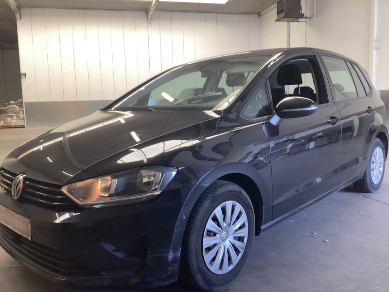Volkswagen Golf VII Sportsvan 1.6 TDI 2015 – снимка 2