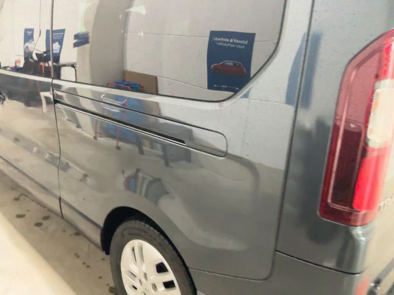 Renault Trafic 2.0 dCi L2H1 Grand SpaceClass 2020 – снимка 6