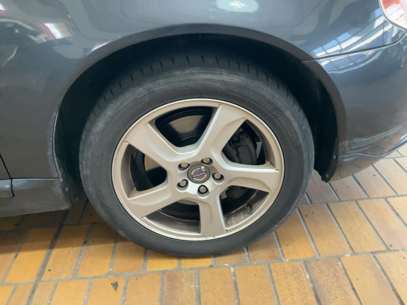 Volvo V70 2.0 D4 Summum 2011 – снимка 11