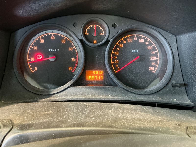 Opel Astra 1.4 Basis 2009 – снимка 4