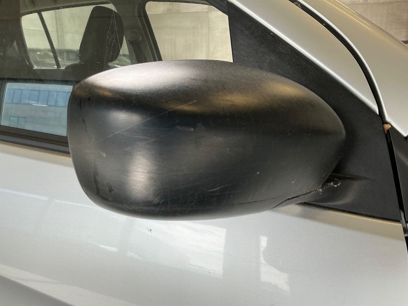 Suzuki Celerio 1.0 Club 2015 – снимка 26